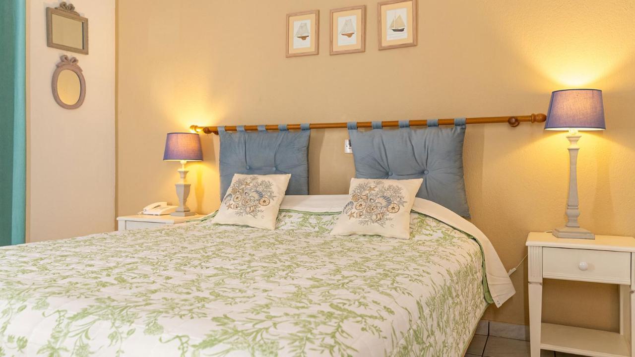 Hotel Xenios Zeus Nikiti  Zewnętrze zdjęcie